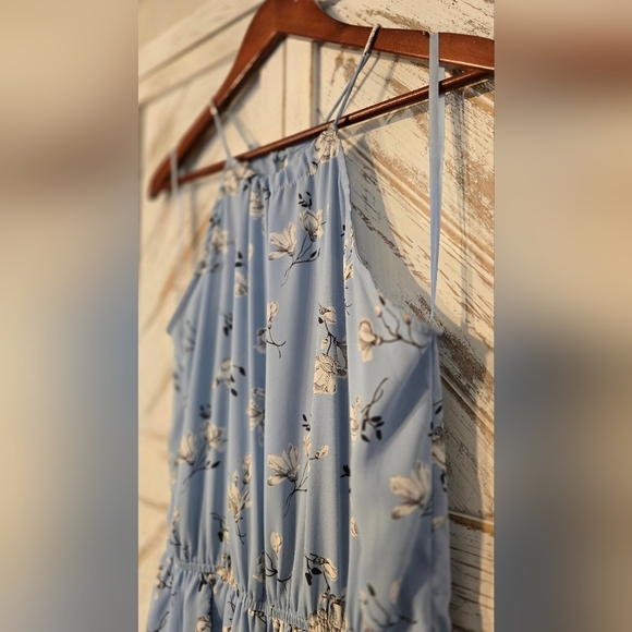 Floral Blue Romper Womens Size M - Picture 5 of 8